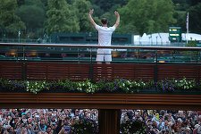 Momente emoţionante la Wimbledon: Andy Murray, omagiat după ce a pierdut la dublu masculin la ultima sa participare la turneu - VIDEO