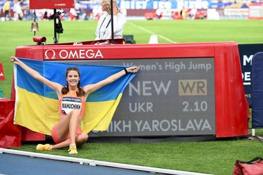 Atleta ucraineană Yaroslava Mahuchikh a doborât un record mondial vechi de 37 de ani