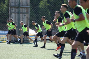Arbitrii din Liga 1 se pregătesc pentru startul unui nou sezon: "Vrem ca această echipă a arbitrilor să progreseze şi să fie pregătită"