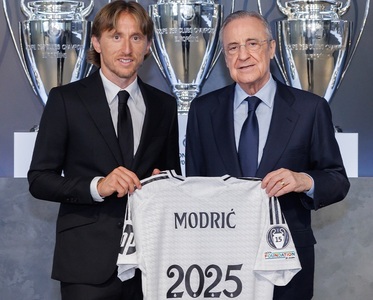 Luka Modrici şi-a prelungit contractul cu Real Madrid