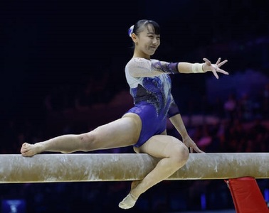 Jocurile Olimpice: Shoko Miyata, starul gimnasticii japoneze, trimisă acasă pentru că ar fi fumat (presă)