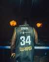 Baschet: Shaquille O'Neal a mixat la Electric Castle echipat cu un tricou al campioanei U BT Cluj - FOTO