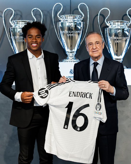 Brazilianul Endrick, prezentat la Real Madrid. Atacantul de 18 ani va evolua cu numărul 16