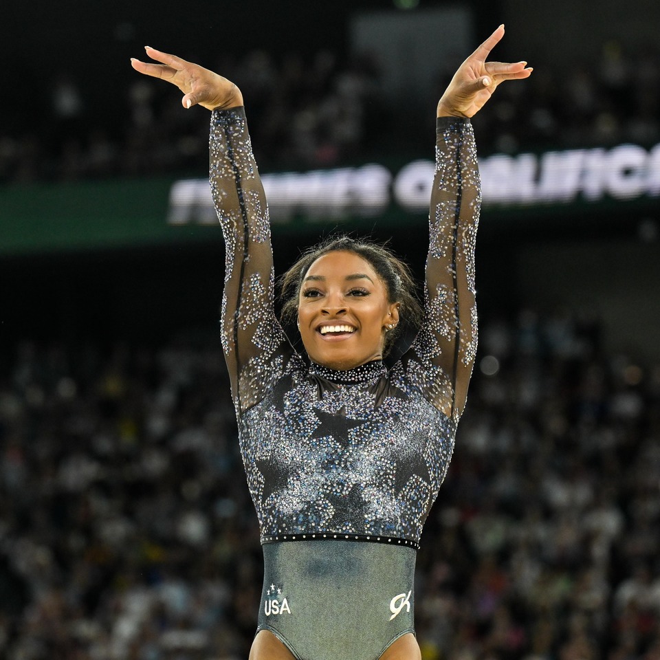 https://i0.1616.ro/media/2/2701/33670/21686802/2/fig-biles1.jpg