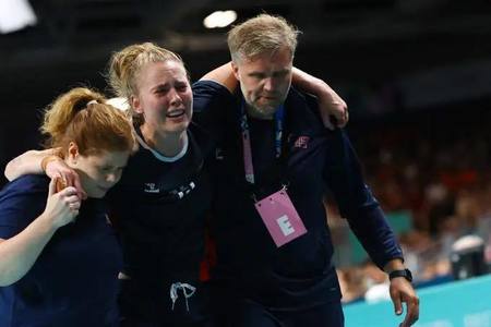 Handbal feminin: CSM Bucureşti - pivotul Vilde Ingstad, ruptură de ligament încrucişat anterior la JO de la Paris