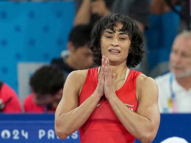 TAS a respins apelul luptătoarei indiene Vinesh Phogat, descalificată din finala 50 kg la JO, deoarece cântărea cu 100 de grame mai mult decât greutatea admisă