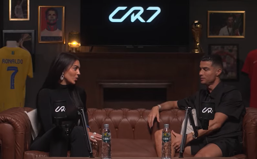 Cristiano Ronaldo şi-a lansat miercuri canalul oficial de YouTube. Portughezul are deja două milioane de abonaţi