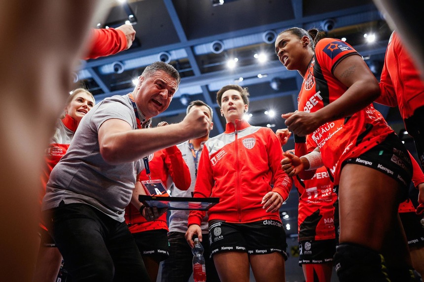 Handbal feminin: Gloria Bistriţa, prima înfrângere în Liga Campionilor, în deplasare, cu Metz Handball