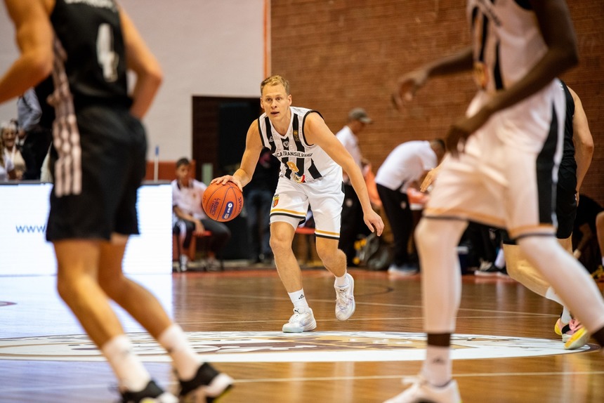 Baschet masculin: U BT Cluj pierde cu Dinamo Sassari, în finala turneului amical din Bosnia