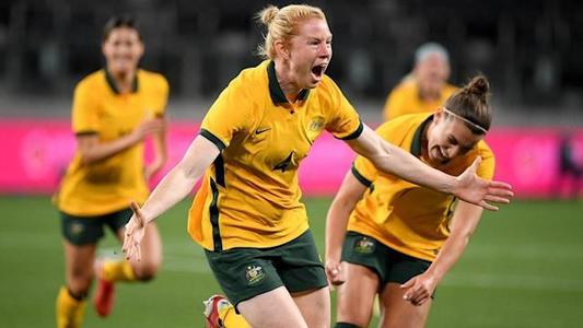 Clare Polkinghorne, jucătoarea de fotbal cu cele mai multe selecţii în echipa Australiei, se va retrage din naţională la finalul anului