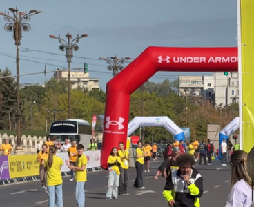 UPDATE - Organizatorii Maratonului Bucureşti anunţă că bărbatul decedat, un finlandez, avea 76 de ani şi participa la Campionatul Mondial de Maraton Masters / Trupul neînsufleţit, transportat la INML / Precizările Poliţiei Capitalei