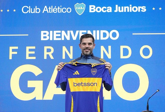 Fernando Gago este noul antrenor al echipei Boca Juniors