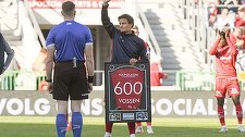 Belgia: Zulte Waregem a pregătit o festivitate pentru atacantul Jelle Vossen la meciul 600 al carierei. Dar jucătorul nu a fost introdus în teren - VIDEO