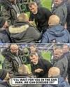 Roy Keane a avut o altercaţie cu un fan la meciul dintre Ipswich Town şi Manchester United - VIDEO