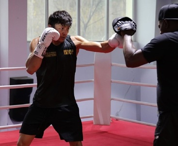 Ronald Gavril a câştigat centura WBF World. Românul l-a învins pe Juan Boada