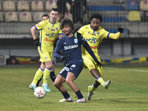 Cupa României: Universitatea Craiova a învins Petrolul, scor 2-0