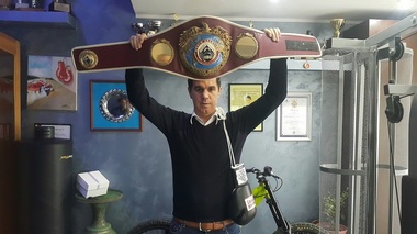 BIOGRAFIE - Mihai Leu, un exemplu de determinare, talent şi pasiune pentru sport