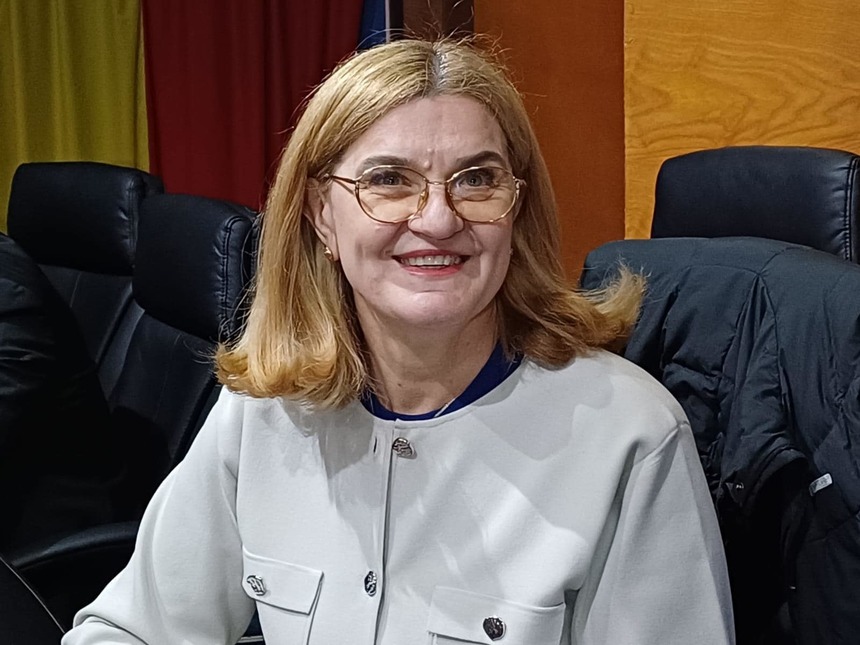 Elisabeta Lipă: Am participat la procedura de preluare a documentaţiei pentru mandatul de membru al Camerei Deputaţilor. Sunt gata să îmi reprezint ţara cu demnitate şi onoare