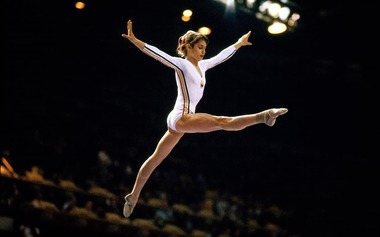 Nadia Comăneci, strălucitoare pe final de 2024 / Mesajul fostei gimnaste înainte de noul an: “Felicitări sportivilor noştri pentru rezultatele frumoase de la Paris” - VIDEO