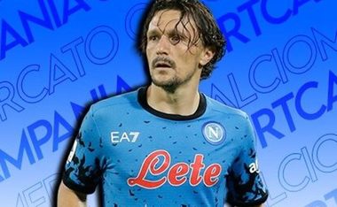 Napoli se desparte de fundaşul portughez Mario Rui