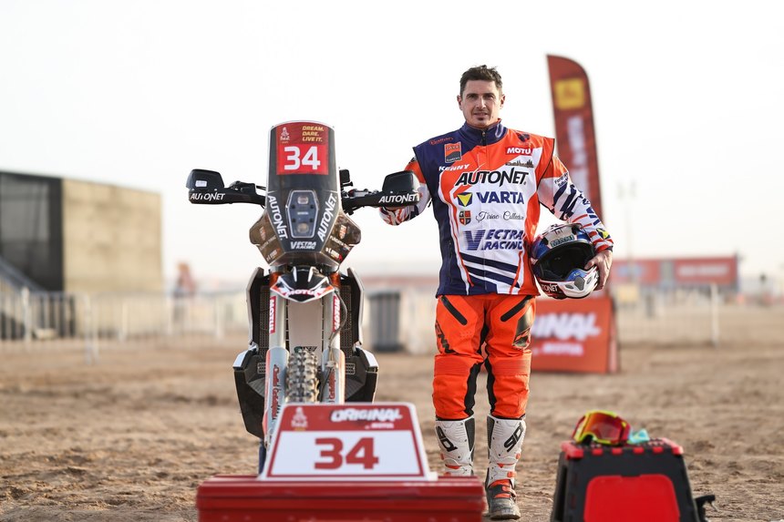 Raliul Dakar: Emanuel Gyenes, locul 28 în prima etapă la moto. Ce locuri au ocupat echipajele Dacia Sandriders la clasa auto