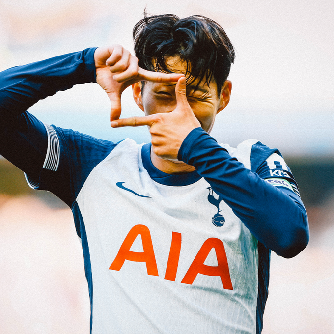 Tottenham a activat opţiunea de prelungire a contractului lui Son Heung-min. Atacantul rămâne la echipă până în 2026