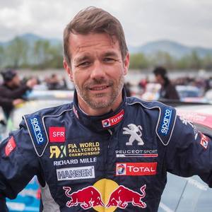 Sébastien Loeb, nevoit să abandoneze la Raliul Dakar. Maşina sa, Dacia Sandriders, prea avariată pentru a putea continua cursa