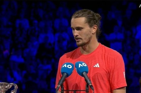 Zverev, după ce a pierdut o finală de grand slam a treia oară: E nasol să stau iar lângă trofeu şi să nu-l pot ridica - VIDEO