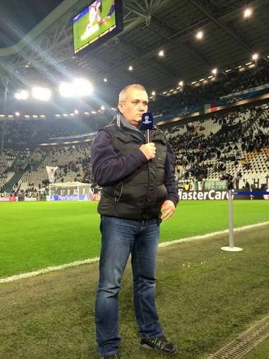 Comentatorul sportiv Emil Grădinescu, plângere la poliţie după ce gardul casei sale a fost vandalizat