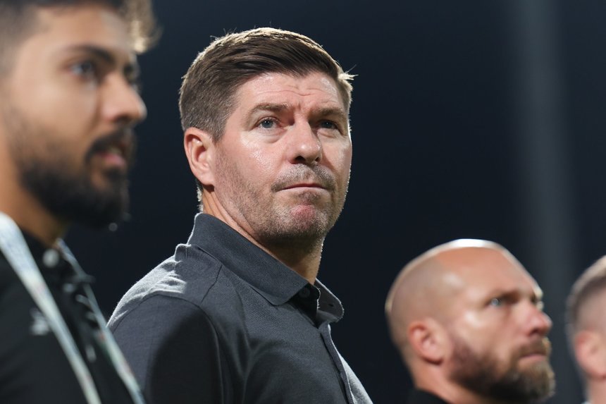 Gerrard a părăsit Al-Ettifaq după 18 luni la conducerea echipei