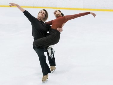 Papadakis şi Hubbell vor patina împreună pentru a promova participarea perechilor de acelaşi sex la competiţii