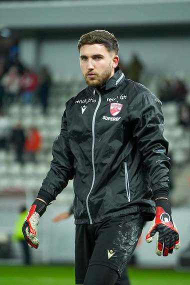 Superliga: Portarul Alexandru Roşca şi-a prelungit contractul cu Dinamo