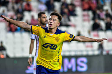 Serie B: Românii de la Pisa, un gol şi un autogol la meciul cu Juve Stabia