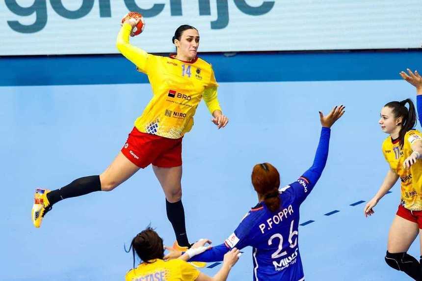 Handbal feminin: România, victorie facilă cu divizionara secundă CSJ Prahova, în primul amical din 2025