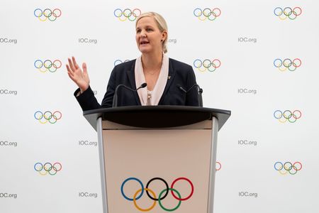 Promisiunea noii şefe a CIO: “Vă voi face pe toţi foarte mândri” / Gestionarea relaţiei cu Trump, ruşii, clima... Care sunt provocările cu care se confruntă Kirsty Coventry?