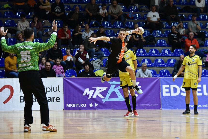 Handbal masculin: Minaur Baia Mare, remiză cu HC Alkaloid, în turul sferturilor European Cup