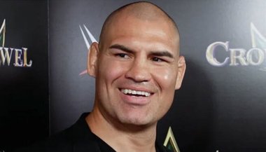 Fostul star MMA Cain Velasquez, condamnat la 5 ani de închisoare pentru tentativă de omor. El a tras asupra unui bărbat care i-ar fi agresat sexual băieţelul de 4 ani / Apeluri către Dana White, prietenul lui Donald Trump