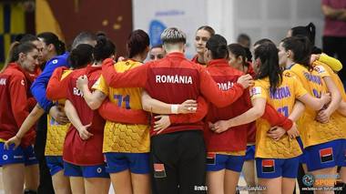 Handbal feminin: lotul naţionalei pentru dubla manşă cu Italia, din play-off-ul Campionatului Mondial