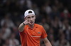 Tenis: Francezul Ugo Humbert a suferit o fractură la degetul mic de la mâna dreaptă după ce s-a lovit de o noptieră