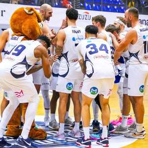 Baschet masculin: CSO Voluntari, victorie cu Inter Bratislava şi se califică în finala ENBL
