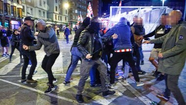 Haos la Bilbao după meciul Athletic - Rangers: Poliţişti au fost răniţi, şase persoane au fost reţinute