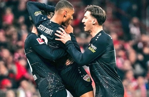 Union Berlin - Stuttgart, scor 4-4. Cele opt goluri s-au înscris în prima repriză, un record pentru Bundesliga