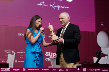 Bucureştiul este din nou centrul şahului mondial. Garry Kasparov, Vishy Anand şi Augusta Dragic au deschis etapa românească a Grand Chess Tour 2025