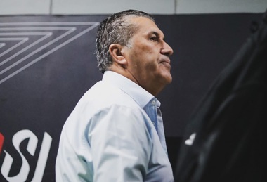 Jose Peseiro, fostul antrenor al Rapidului, părăseşte echipa egipteană Zamalek după trei luni în funcţie