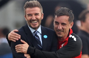 Beckham şi Neville, în fruntea unui consorţiu care a preluat clubul Salford City