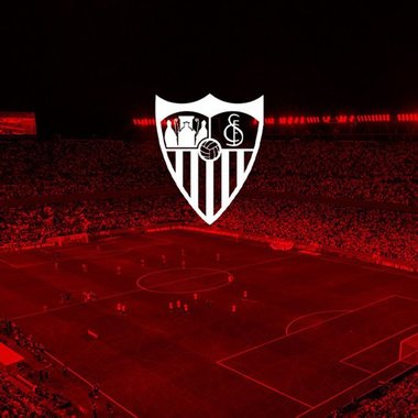 Fanii furioşi i-au obligat pe jucătorii echipei FC Sevilla să doarmă la sediul clubului, după eşecul cu Celta Vigo - VIDEO