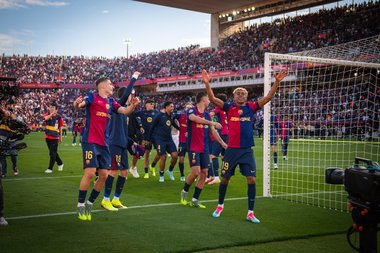 LaLiga: FC Barcelona se apropie de titlu după o victorie dramatică cu 4-3 în faţa rivalei Real Madrid