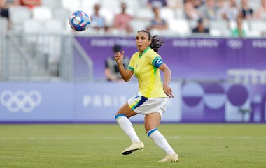 La mai puţin de un an de când şi-a anunţat retragerea din naţionala Braziliei, Marta revine