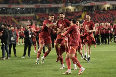 Galatasaray a câştigat pentru a 19-a oară Cupa Turciei. A învins în finală echipa lui Denis Drăguş, Trabzonspor