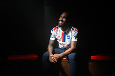 Locuinţa atacantului Alexandre Lacazette a fost spartă în timpul meciului Olympique Lyon - Angers